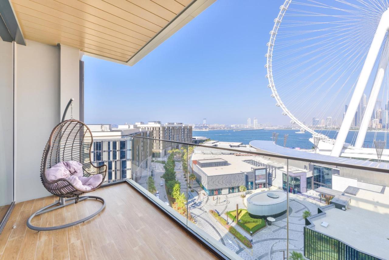 Luxury 2 Bedroom Beachfront Apt W Stunning Sea View ดูไบ ภายนอก รูปภาพ